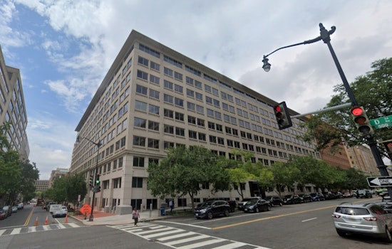 D.C. Man Sentenced to Nearly 4 Years for Smuggling Operation in D.C. Jail