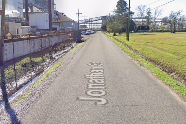 Destrehan Drivers Alert, Road Closures on Ormond Center Court and Jonathan Street to Affect Traffic