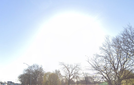 Detroit Weather Forecast Predicts Sunny Days Followed by Showers and Cooler Temperatures Midweek