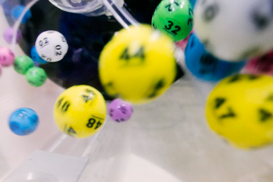 $1.4 Billion Fever: Powerball Mania Hits as Jackpot Climbs to Fourth-Largest Ever