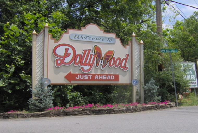 Dollywood Debuts 'Run Dollywood' Race Weekend Amidst Flower & Food Festival in April 2026