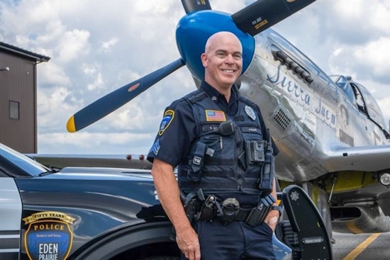 Eden Prairie Honors Retiring Sgt. Tom Lowery with Career Achievement Award After 25 Years of Service