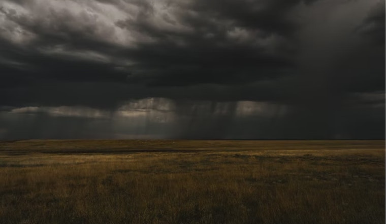 El Paso Braces for Intermittent Showers and Thunderstorms, Sunny Weekend in Sight