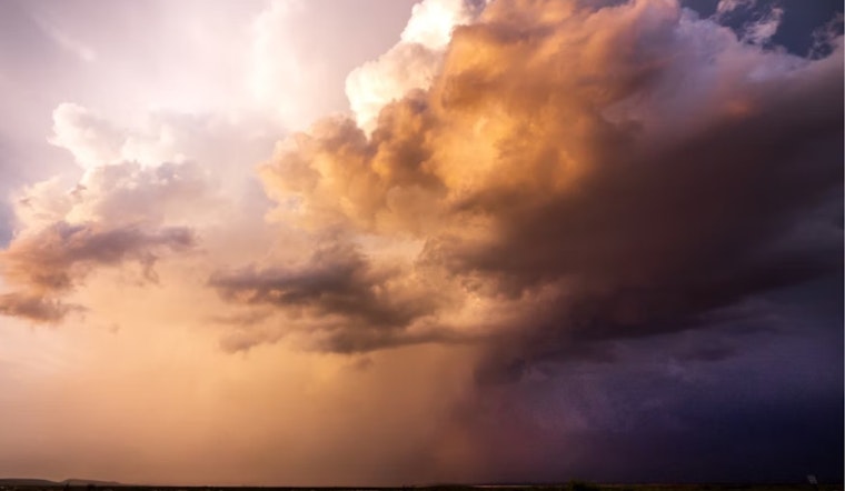 El Paso Braces for Showers and Thunderstorms with Sunny Sunday in Forecast