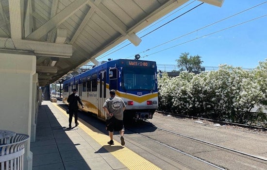 Elk Grove Weighs Light Rail Expansion Options to Enhance Sacramento Transit Connectivity