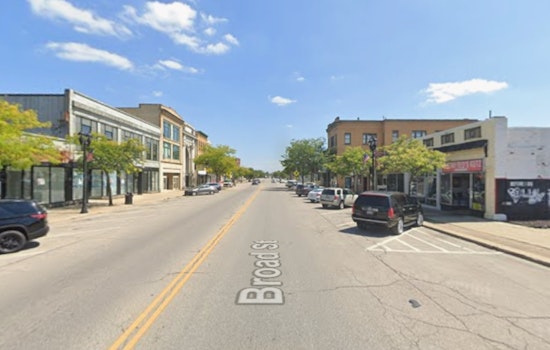Elyria Drivers Alert: Lane Reductions on Broad Street Due to Tree Removal Over Black River