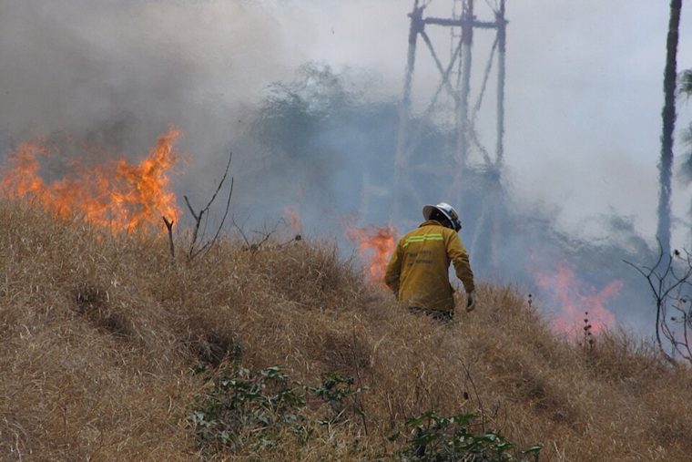 Fairfield Firefighters Tackle Trio of Highway 12 Vegetation Fires, Prompt Evacuations and Road Closures
