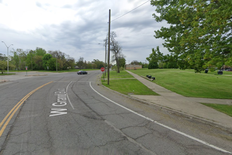 Farmington Hills Man Arrested After Allegedly Stabbing Woman on Lodge Freeway Following In-Car Dispute