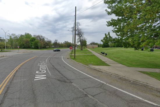 Farmington Hills Man Arrested After Allegedly Stabbing Woman on Lodge Freeway Following In-Car Dispute