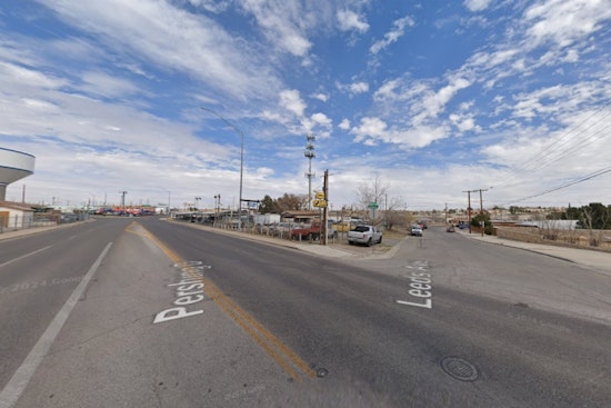 Fatal Early Morning Collision Between Vehicle and Bicycle in Central El Paso Under Investigation