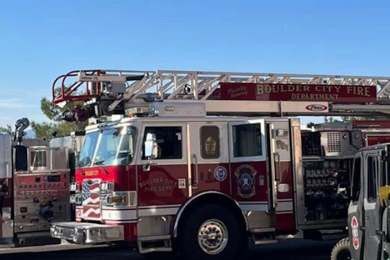 Firefighters Battle Blaze at Boulder City's Townsite Solar Facility, Secure Scene for Company Reprisals