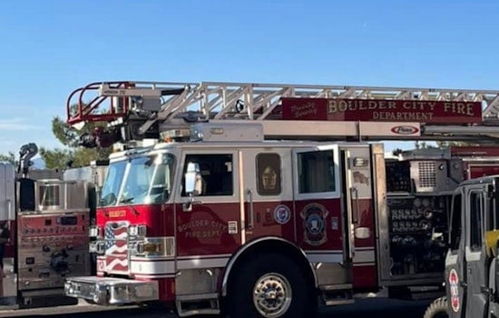 Firefighters Battle Blaze at Boulder City's Townsite Solar Facility, Secure Scene for Company Reprisals