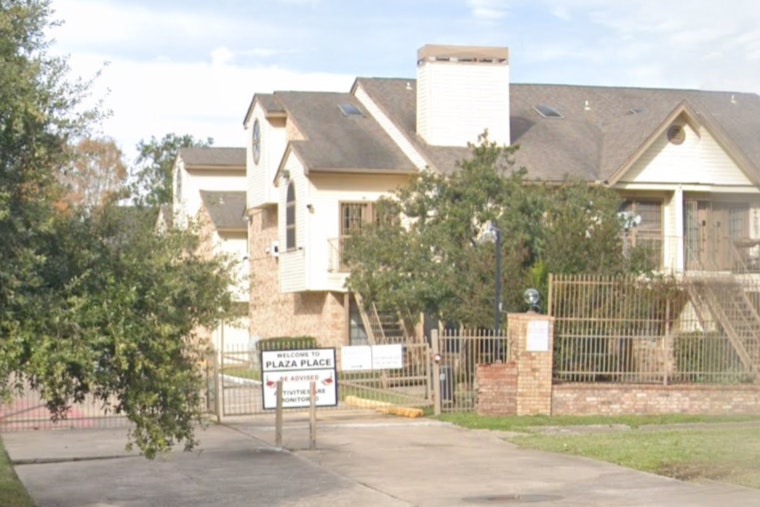 Firefighters Quell Two-Alarm Blaze at Houston Apartment Complex, No Injuries Reported