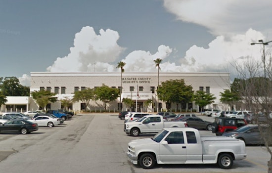 Florida Court Overturns Ban on Open Carry of Firearms, Manatee County Sheriff Outlines Ongoing Restrictions