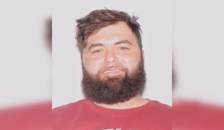 Florida's Clay County Sheriff's Office Seeks Help to Capture Suspect Accused of Fentanyl Trafficking in Orange Park