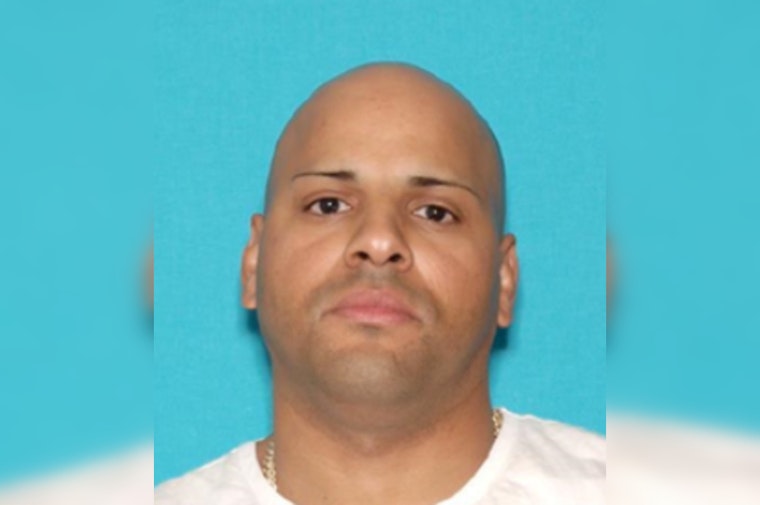 Former NYPD Detective Pleads Guilty to Racketeering, Admits Aiding Violent Theft Ring in New York