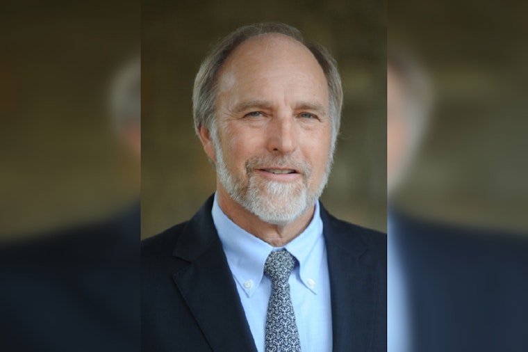Governor Abbott Reappoints Sid Harle as Presiding Judge of Texas's Fourth Administrative Judicial Region
