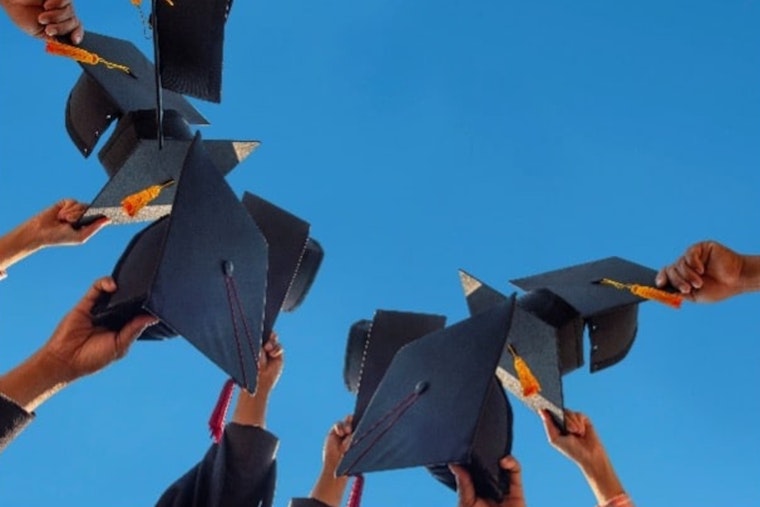 Hawaii Opens Early State Job Applications for Soon-to-Be College Grads to Address Workforce Shortages