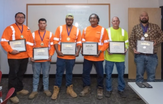 Heroic Human Chain! Arizona Transportation Heroes Awarded Medal of Valor for Daring Canal Rescue in Gila Bend