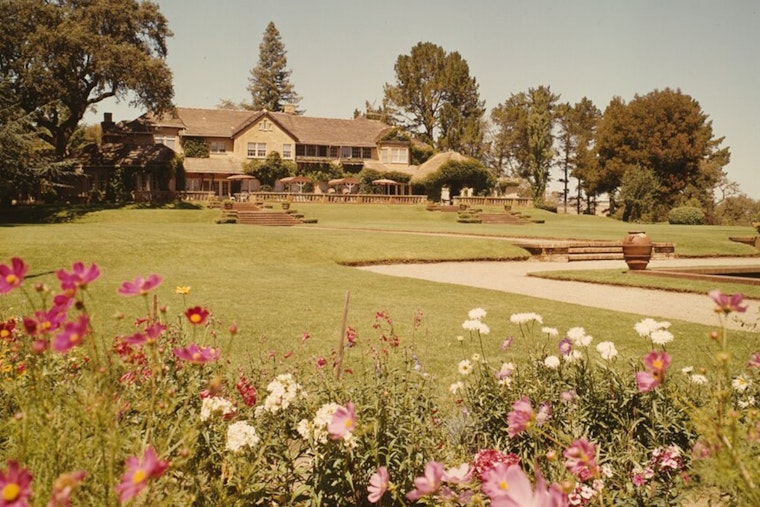 Historic Green Gables Estate in Woodside Sells for $85M, Breaking Bay Area Residential Sale Record in Decade