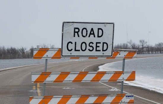 Honoapi‘ilani Highway Nighttime Lane Closures Scheduled for Striping Work Near Olowalu Village