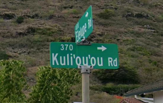 Honolulu Fire Department Swiftly Extinguishes Two-Alarm Fire in Kuliouou, Investigates Cause
