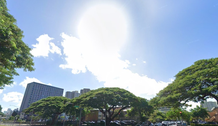 Honolulu on Alert as Hurricane Kiko Approaches, National Weather Service Monitors Potential Impact on Hawaiian Islands