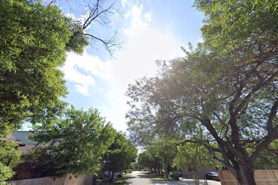 Houston Enjoys Brief Cool Spell with Fall-Like Weather Before Temperatures Heat Up Again