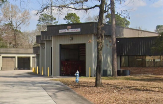 Houston Firefighter Hospitalized Following On-Duty Medical Emergency While Transporting Patient