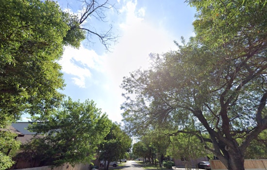 Houston Greets Cooler Morning Temperatures Amid Peak of Hurricane Season