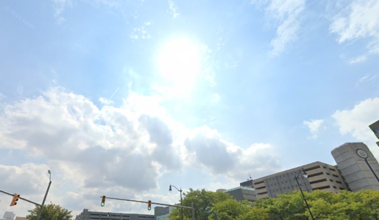 Houston Sizzles as Summer Heat Lingers, Air Quality Alert Issued for Metro Area