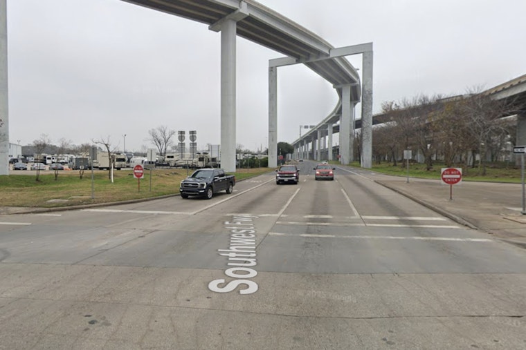 Houston's Southwest Freeway Reopens Ahead of Schedule After Emergency Concrete Repairs Near Beltway 8
