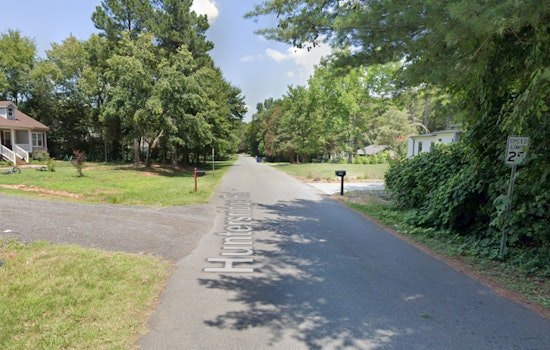 Huntersville Fire Department Swiftly Contains Gas Leak on Huntersridge Road