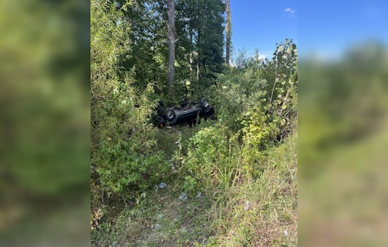 Huntersville First Responders Rush to I-77 Rollover Accident with Two Hospitalized