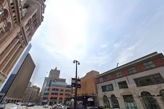 Intermittent Showers and Chance of Thunderstorms Set to Dampen Milwaukee Skies This Week