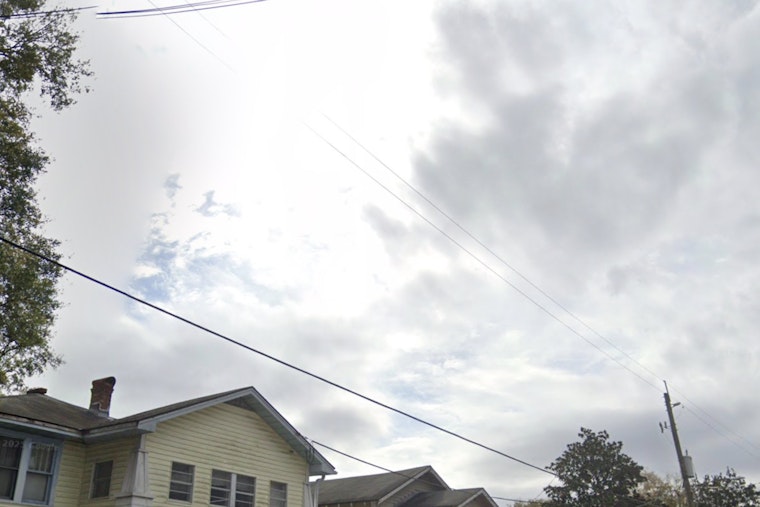 Jacksonville Braces for Showery Week, NWS Forecasts Thunderstorms and Mixed Sunshine