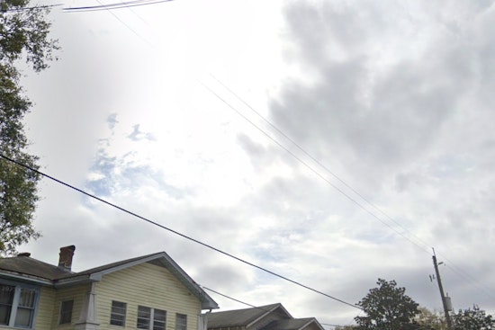 Jacksonville Braces for Showery Week, NWS Forecasts Thunderstorms and Mixed Sunshine