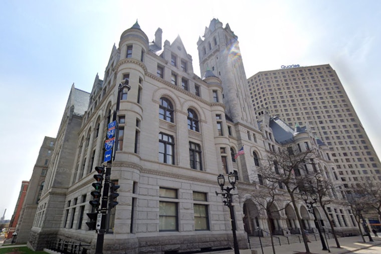 Kaukauna Resident Erik J. Paz-Zavaleta Indicted on Passport Fraud Charges in Wisconsin