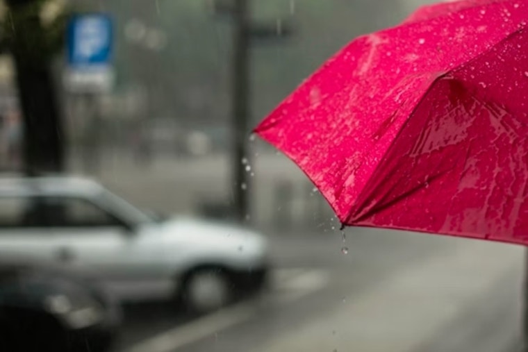 Knoxville Braces for Scattered Showers and Thunderstorms with Flood Advisory Issued by NWS