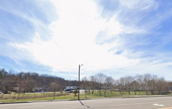 Knoxville Braces for Unpredictable Weather with Sunny Spells, Showers and Thunderstorms in the Forecast