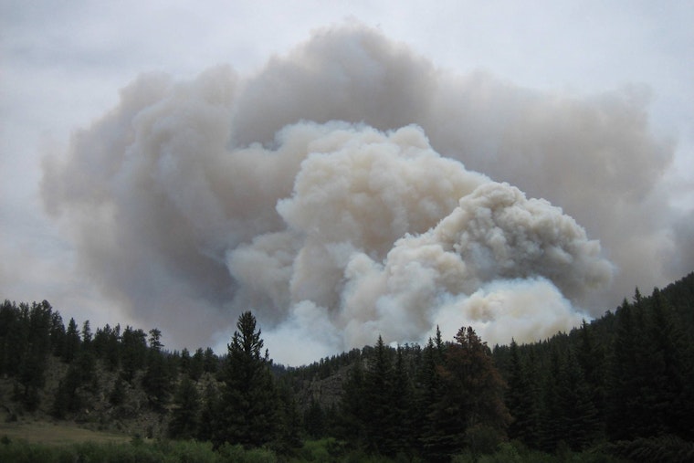 Las Vegas Battles Poor Air Quality Amid Garnet Fire Smoke, NWS Cautions Residents