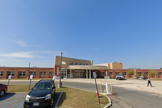 Long Island Schools on Edge as ICE Agents Spotted Near Brentwood and Hempstead