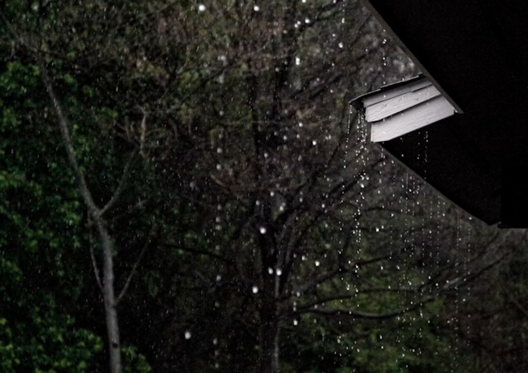 Los Angeles Braces for Mixed Weather with Drizzles and Sunshine Ahead