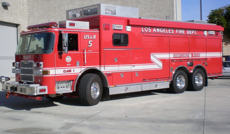 Los Angeles Firefighters Extinguish Truck Fire Hauling Cooking Oil on 5 Freeway in Arleta, No Injuries Reported