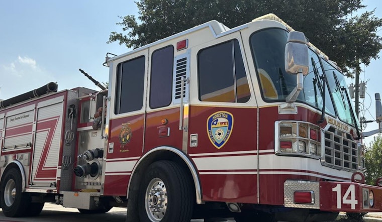 Malfunctioning Fire Truck Pump Impedes Response as Blaze Engulfs 16 Units at Southwest Houston Apartment Complex