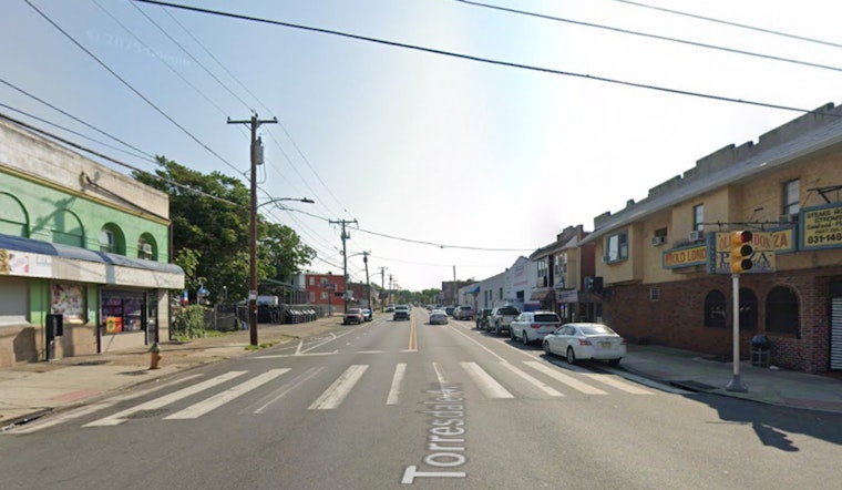 Man Critically Wounded in Late-Night Shooting in Philadelphia's Frankford, Police Seek Four Suspects
