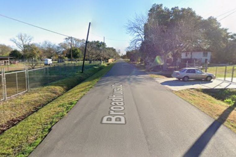 Man Found Stabbed to Death in Southwest Houston Neighborhood, Suspect Detained Near Local School