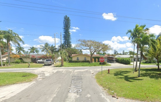 Man Hospitalized After Shooting in Boynton Beach's Golfview Harbour, Police Seek Information