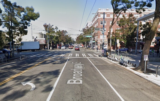Man Seriously Injured in Stabbing Over Bench Dispute in Seattle's Capitol Hill, Suspect At Large