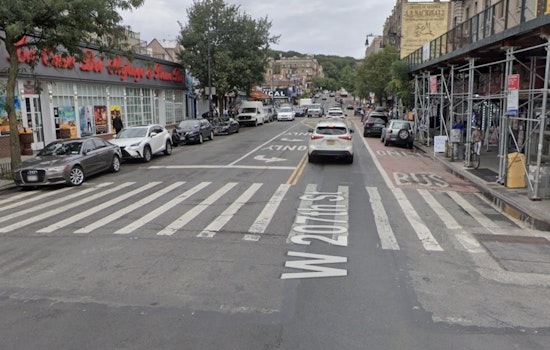 Man Shot in Foot During Armed Robbery in Inwood, Suspects at Large